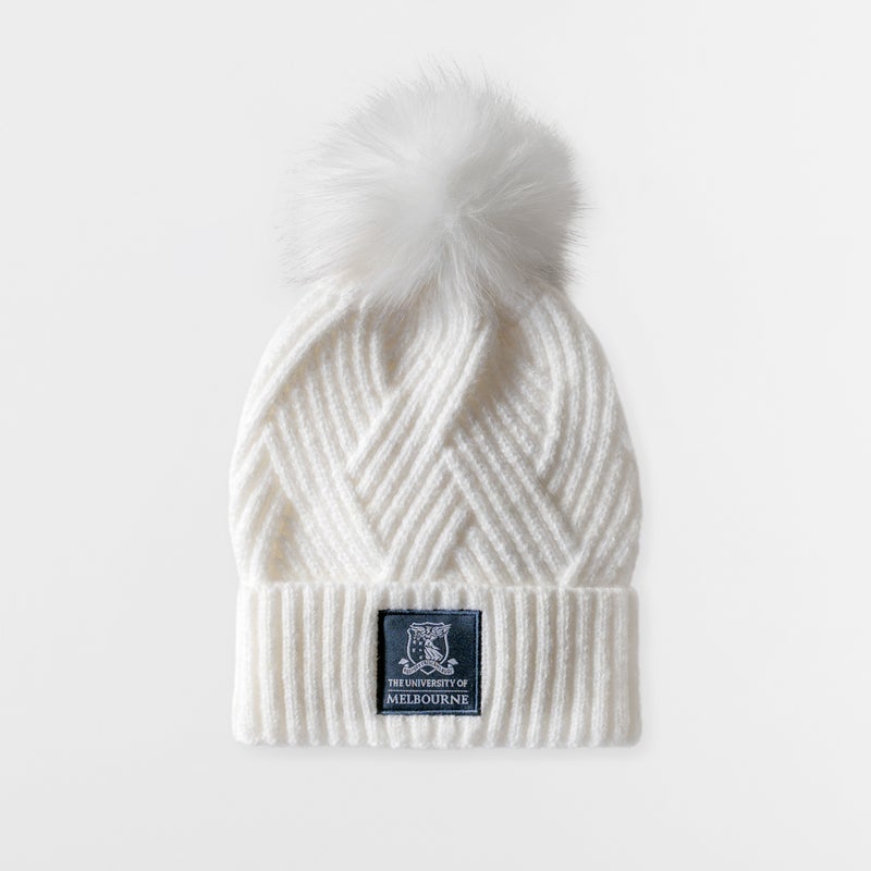 Beanie - pom pom white